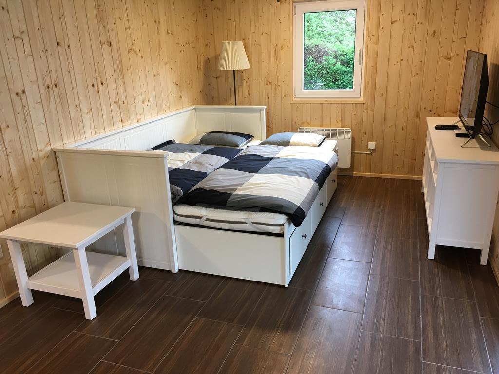 杰多维尼切 Penzion Nike Trio Riviera酒店 外观 照片